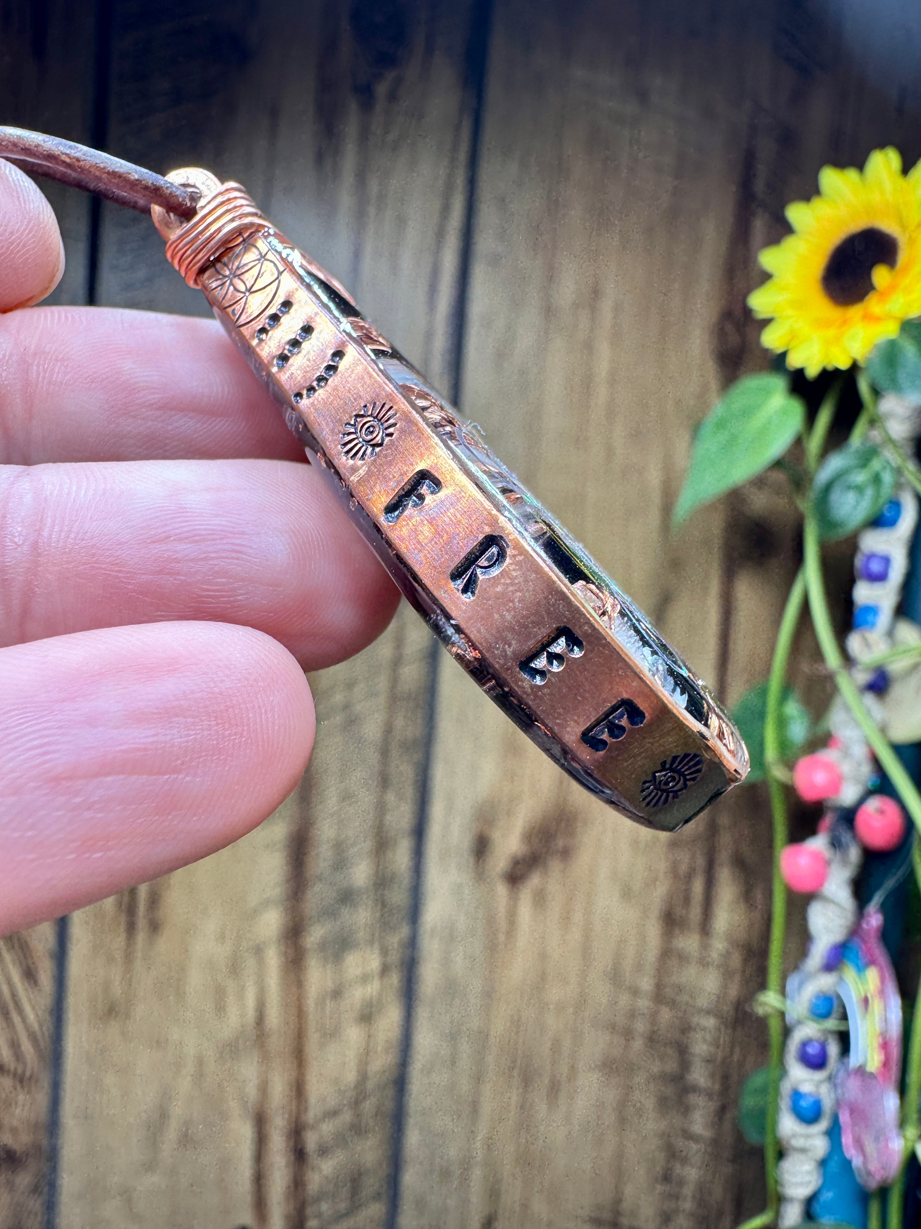 “Free Your Mind” (Glow)