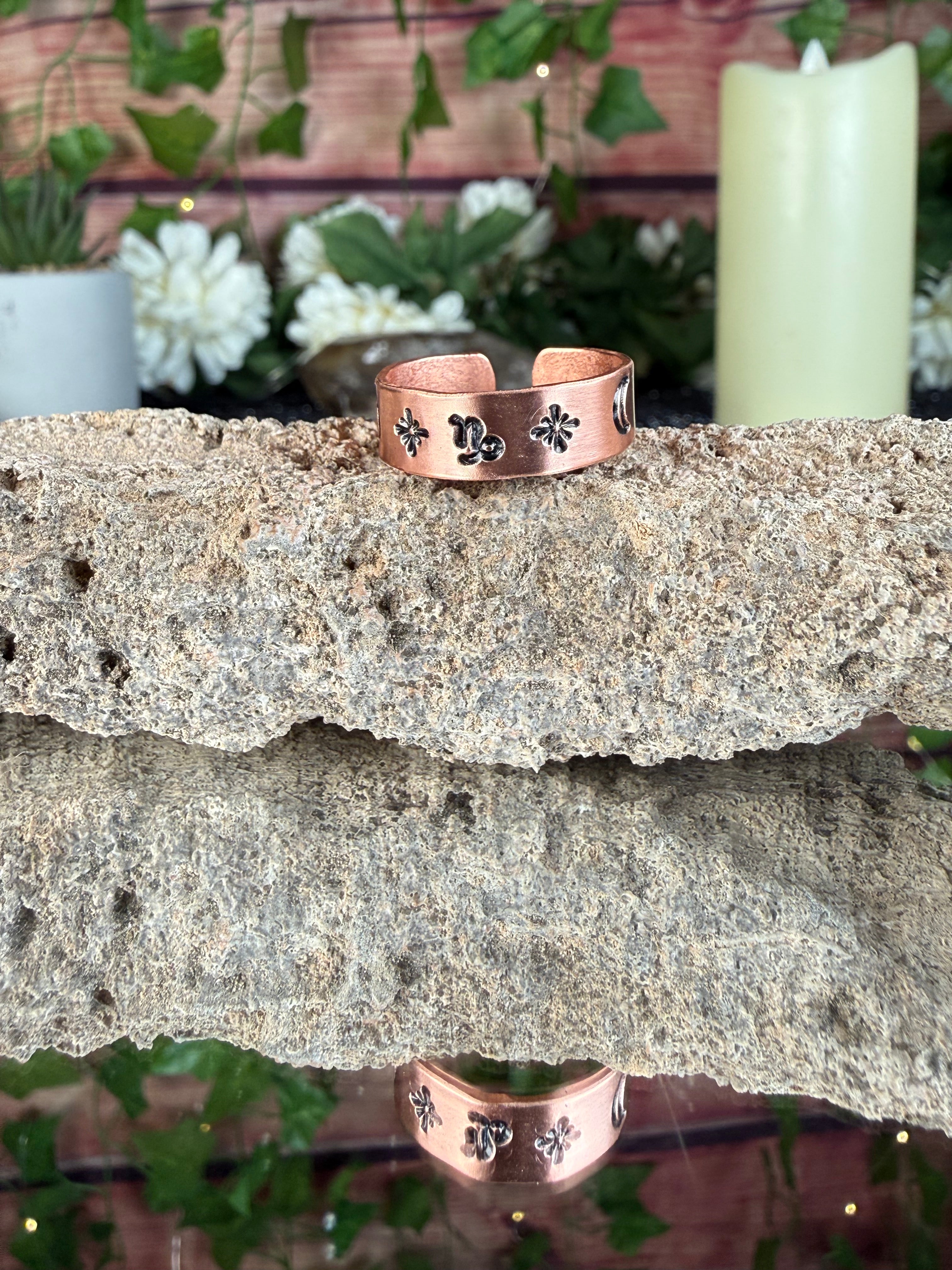 ✨Capricorn Copper Adjustable Ring