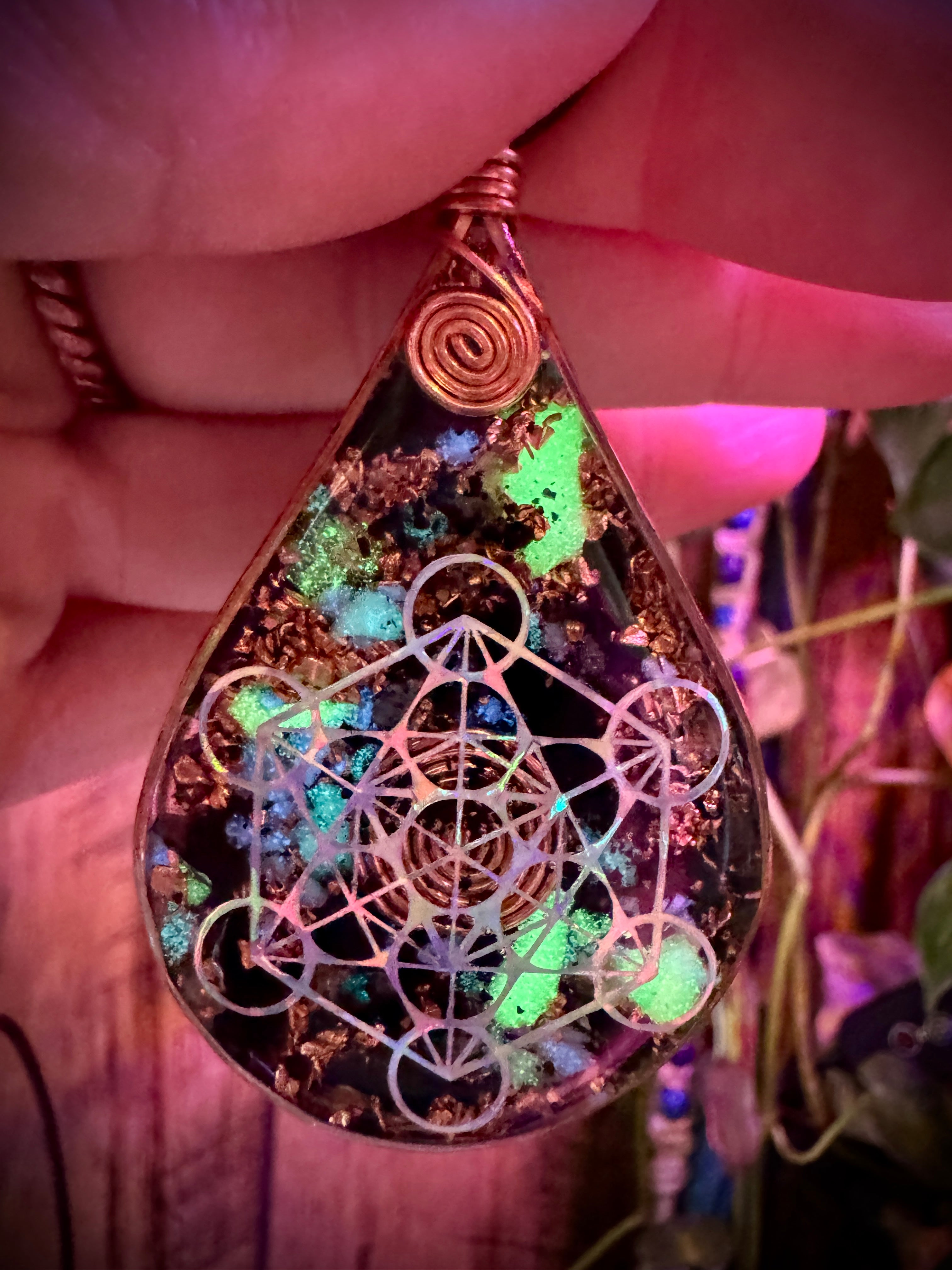 “Free Your Mind” (Glow)