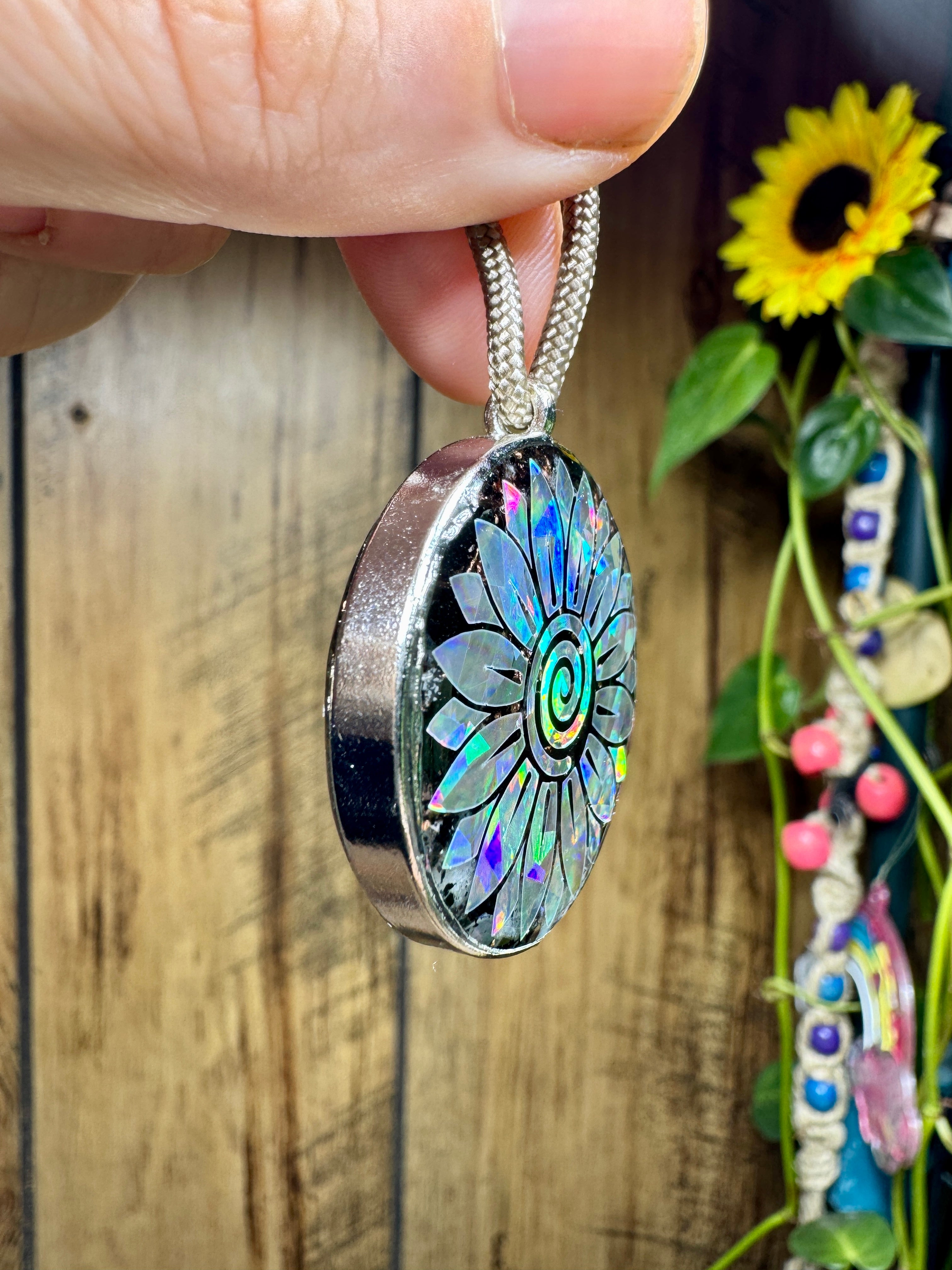 Rainbow Flower (glow)