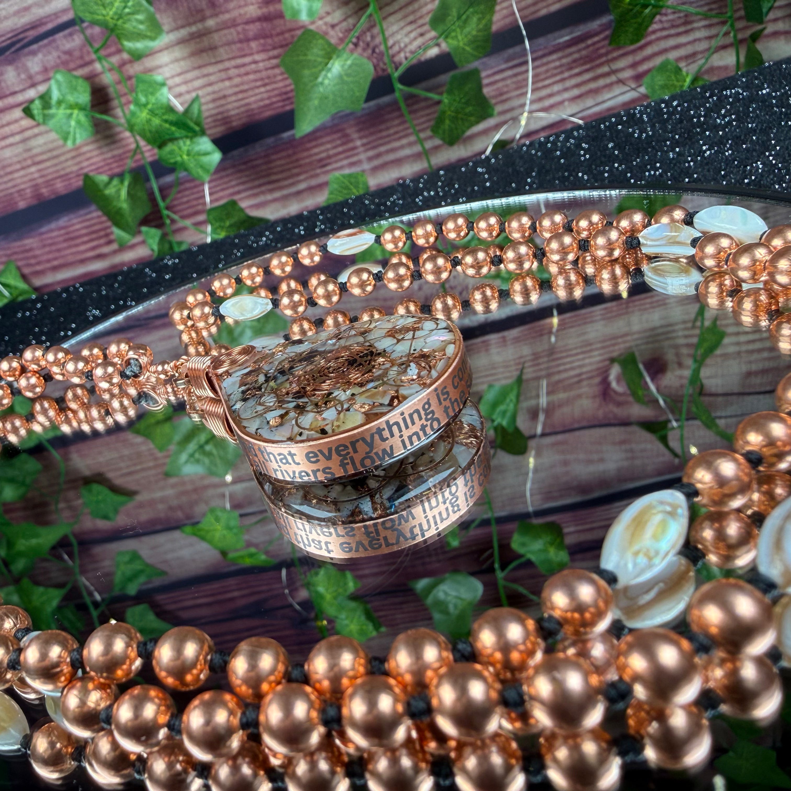 All is connected 🐚