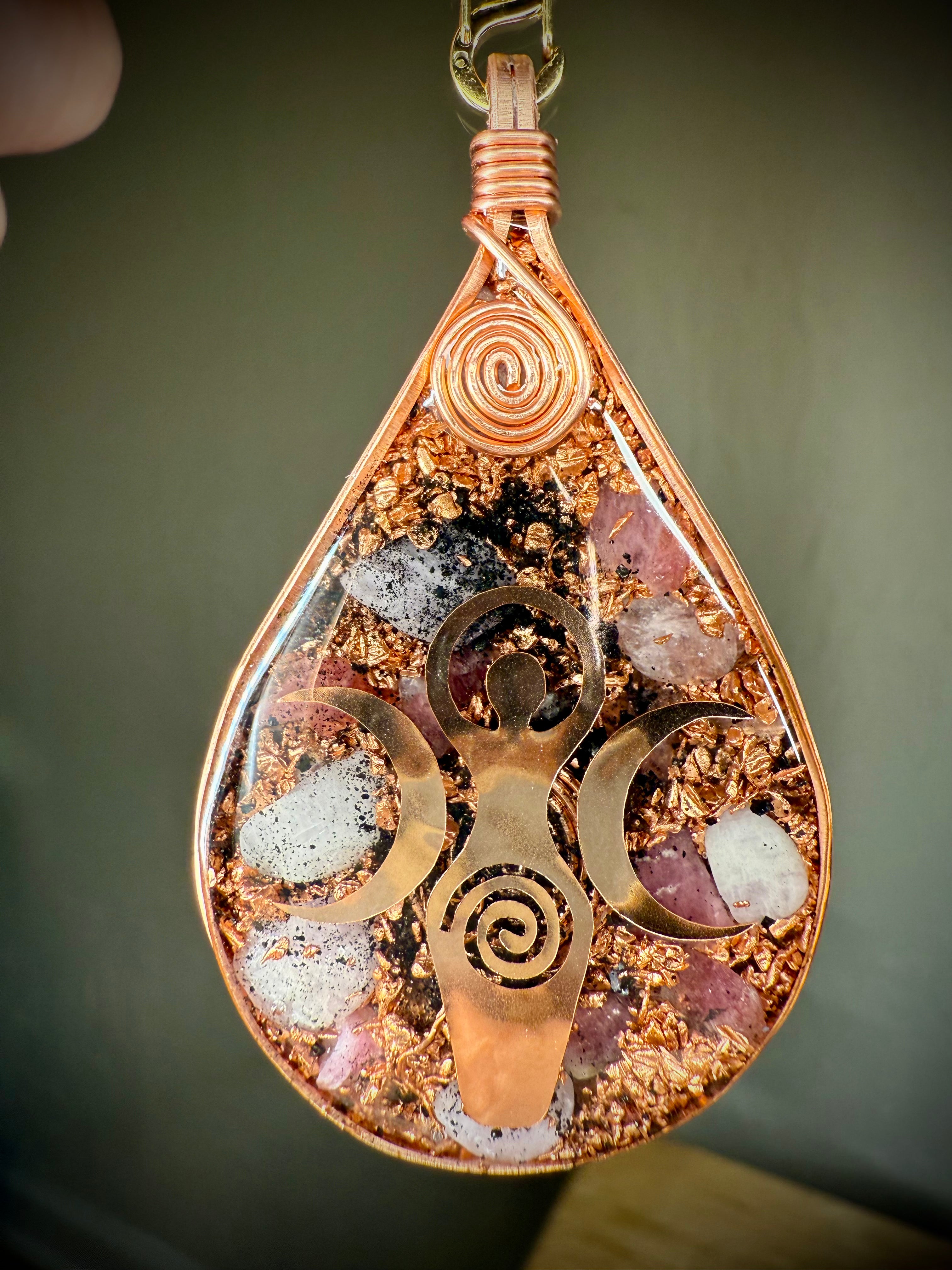 Goddess~ w/ Kunzite, Pink Tourmaline, Selenite