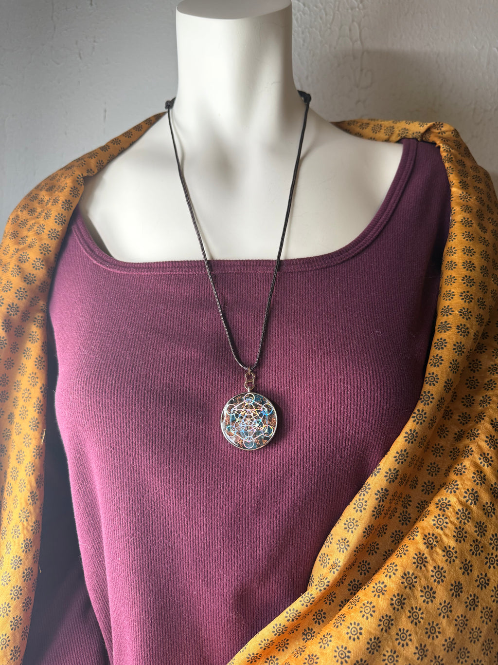 Metatrons Cube Orgonite w/ Blue Apatie