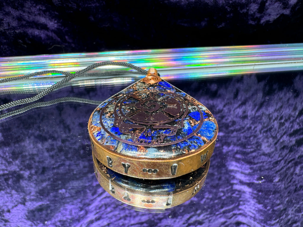 Hunab Ku Stealie “I will get by I will survive”