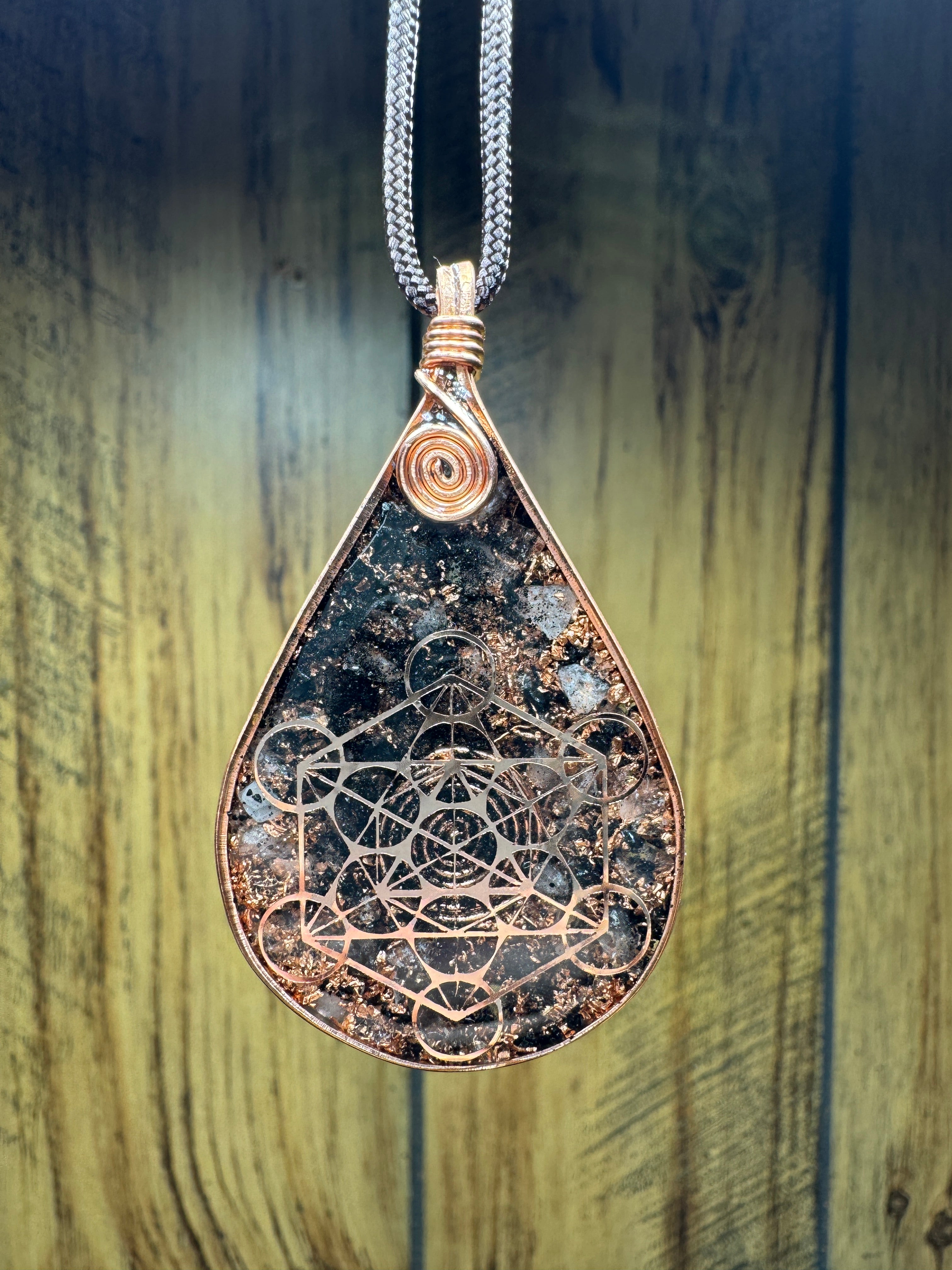 Metatron's Cube+Seed of Life-Clear Quartz-Elite Shungite