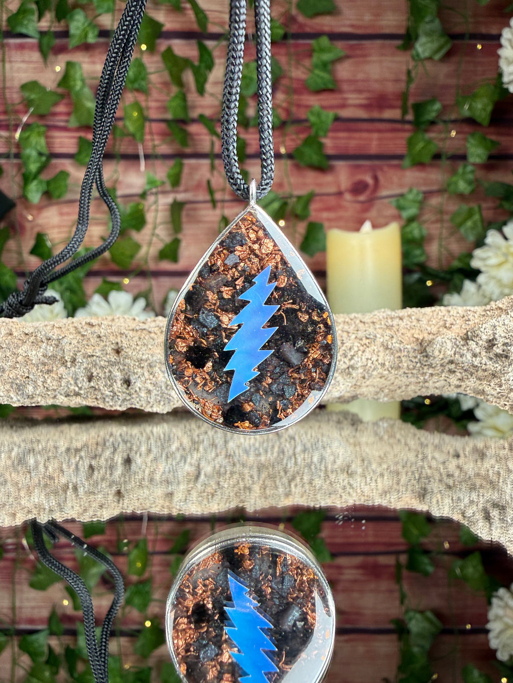 Grateful Dead *Glow in the dark* Bolt -Orgonite Grounding Blend Dbl Sided