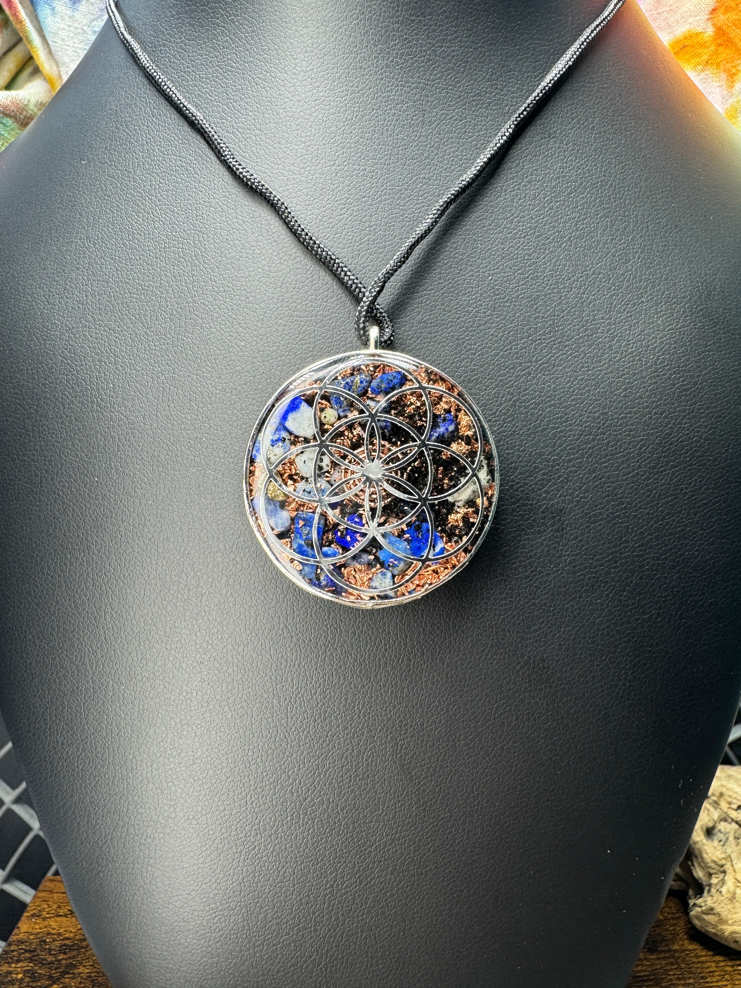 Silver Color Metatron's Cube/Seed of Life w/ Connect Blend