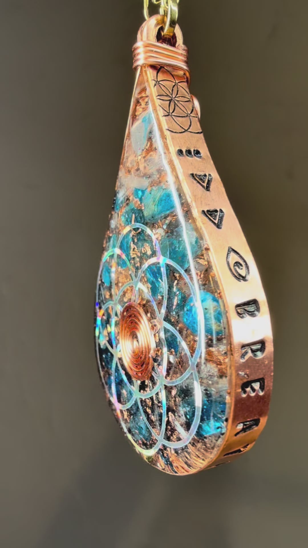 Breathe and let go~ Blue Apatite & Selenite