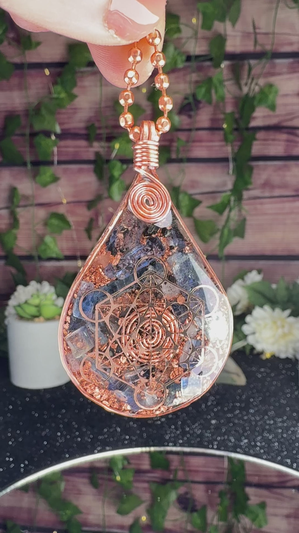 Flow🌊-Blue Kyanite for Energy Balance & Focus