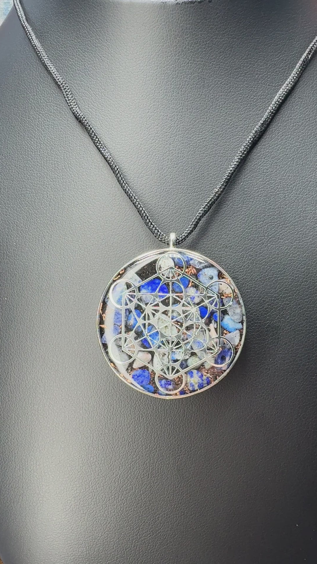 Silver Color Metatron's Cube/Seed of Life w/ Connect Blend